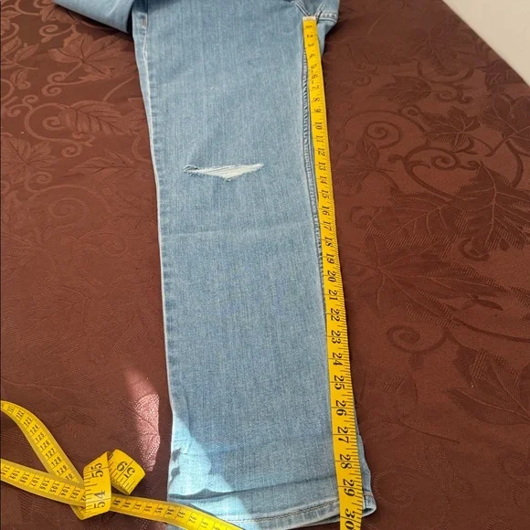 Rag & Bone Low Rise, Slim, Boyfriend Jeans. Size 28 - Picture 15 of 16